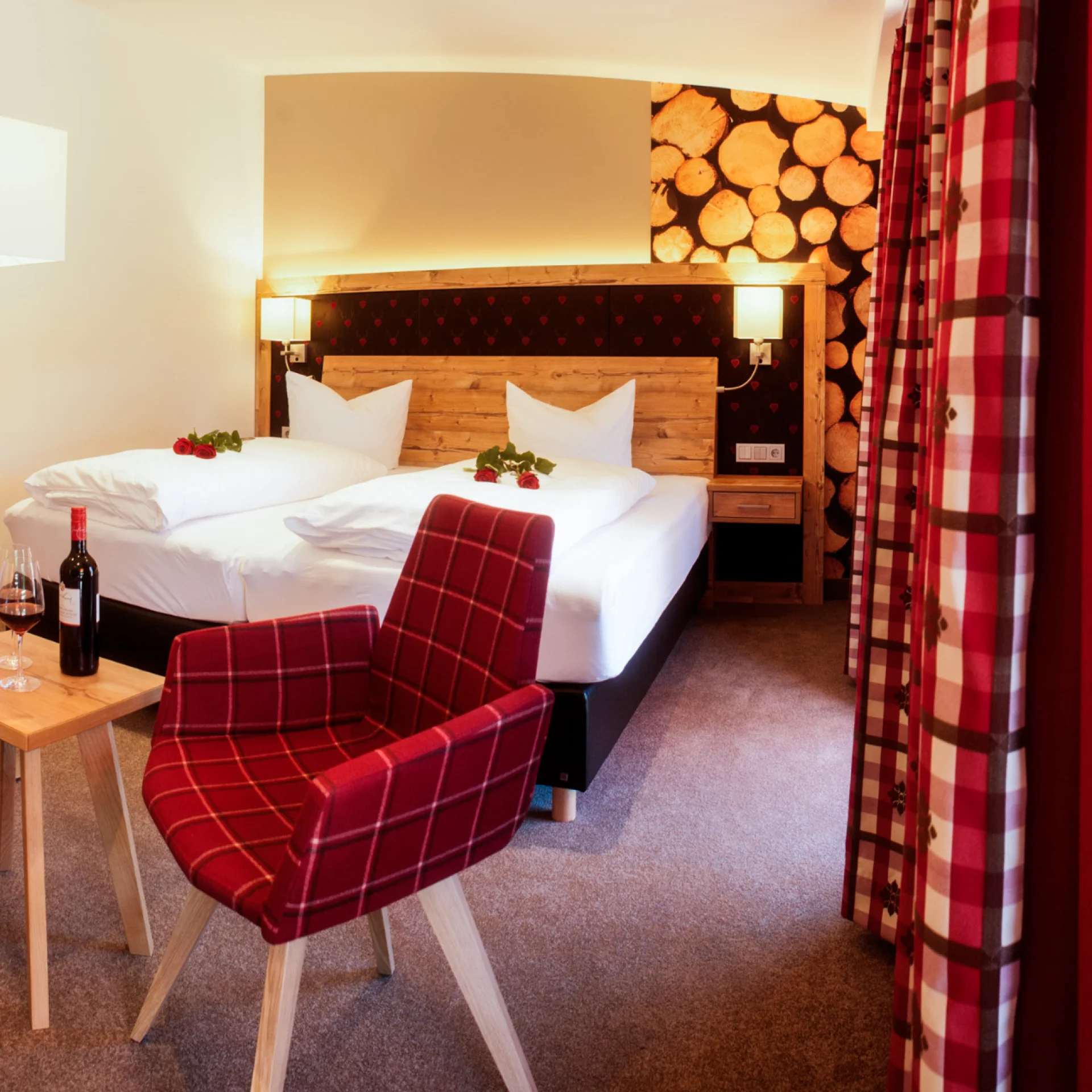 Objekt.de Referenz Hoteleinrichtungen Hotel Albtalblick Häusern