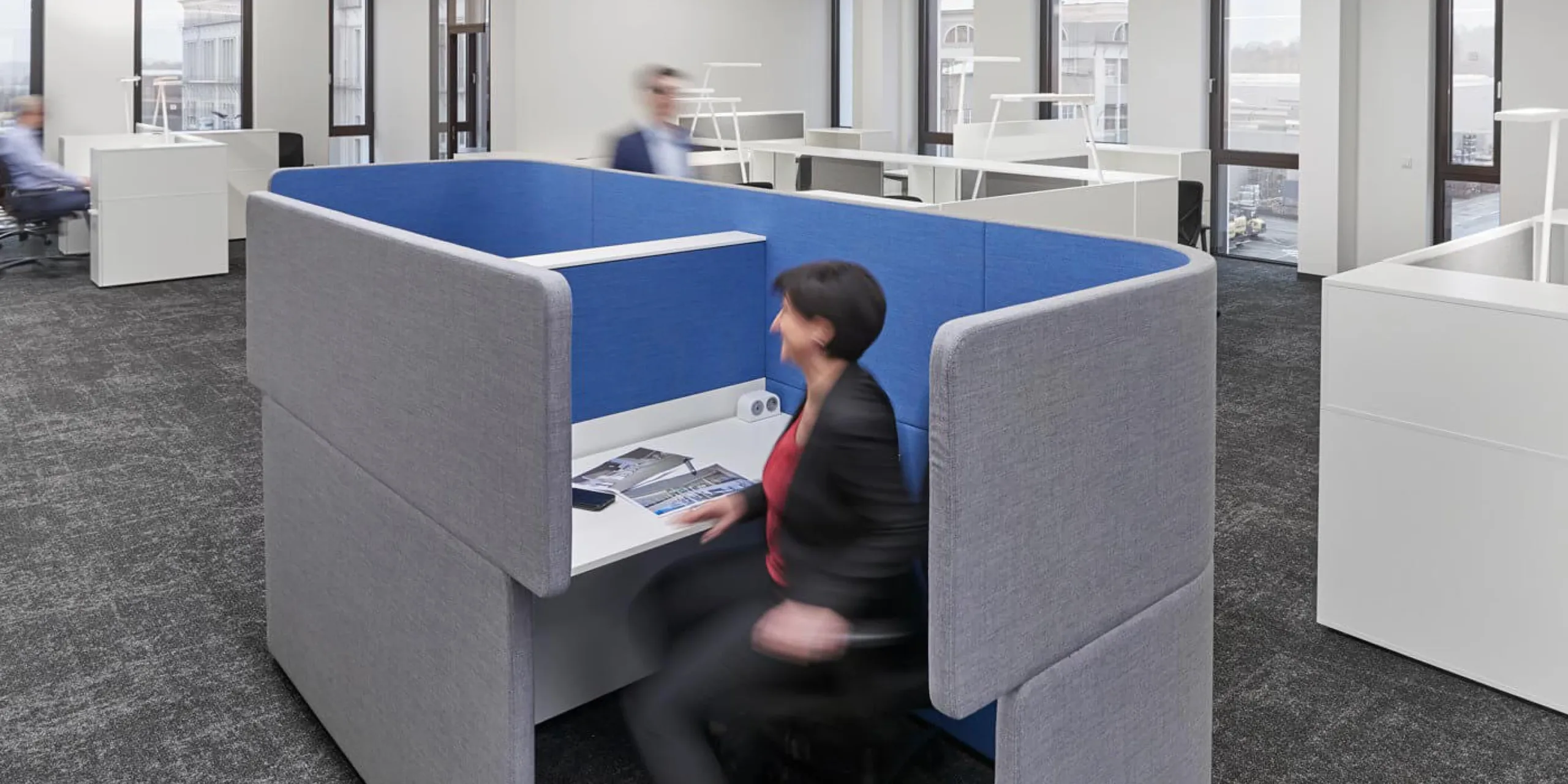 Objekt.de Referenz Büroeinrichtungen Komatsu Technical Center