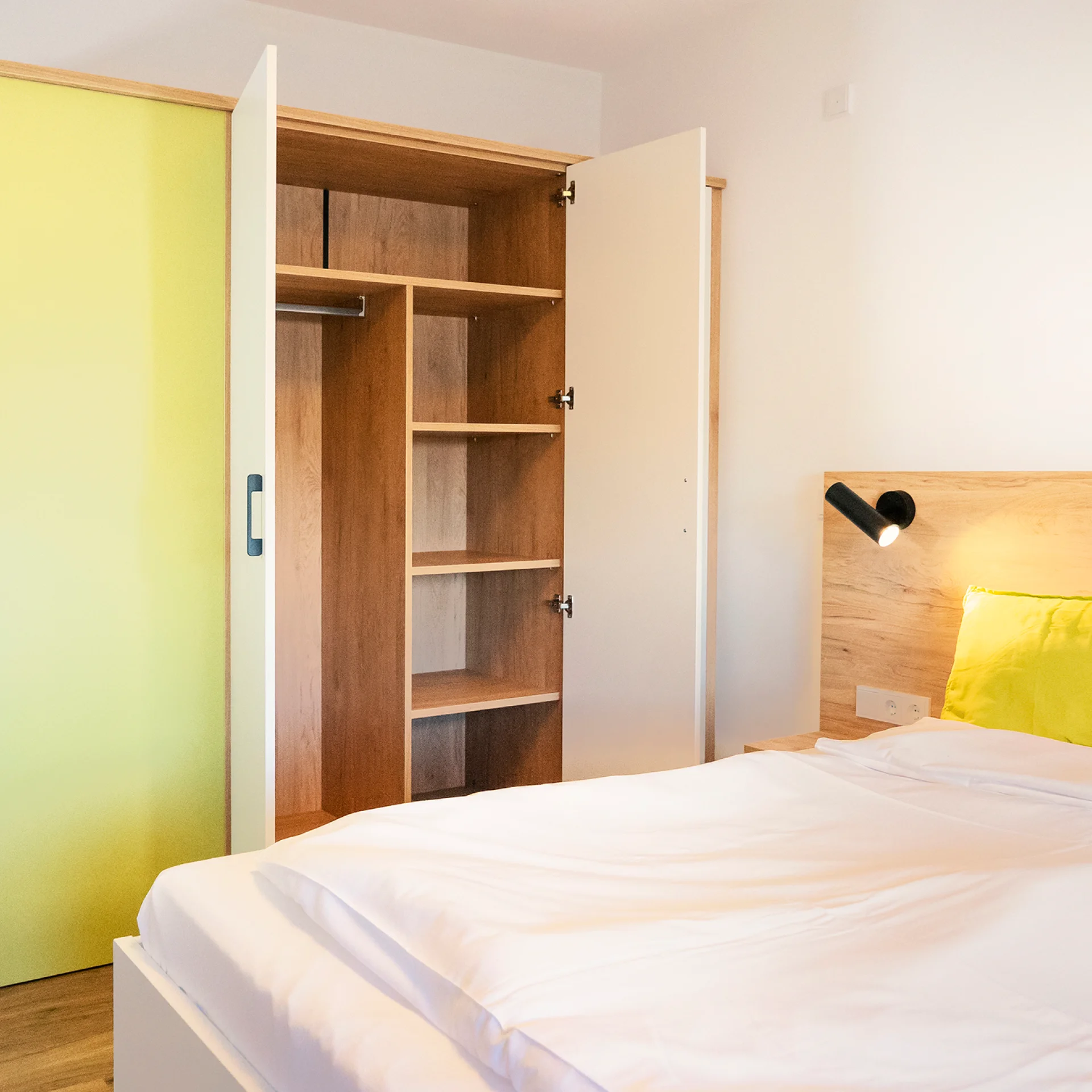 Objekt.de Referenz Hoteleinrichtungen Waldhorn Apartments