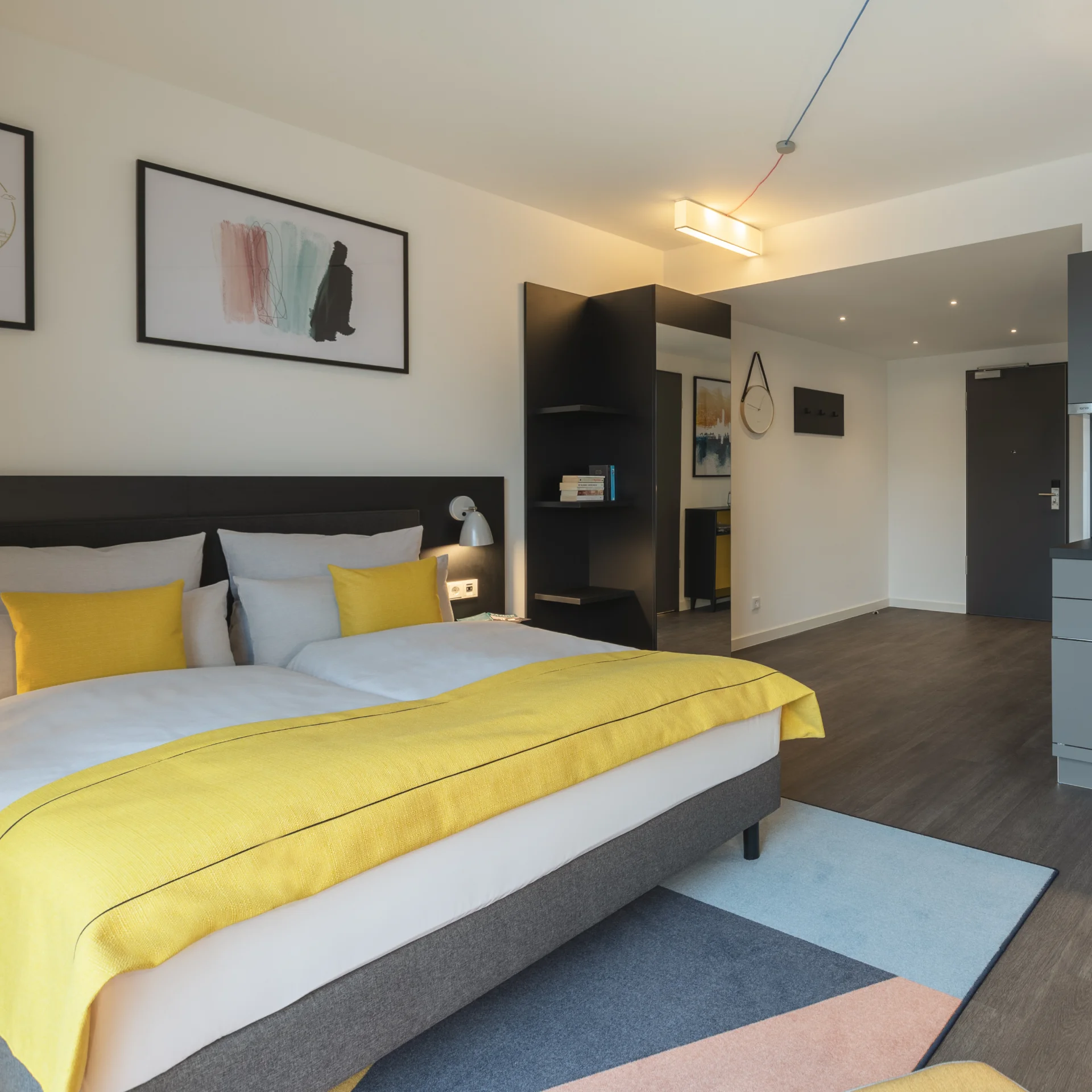 Objekt.de Referenz Hoteleinrichtungen Candlewood Suites Berlin Charlottenburg by IHG